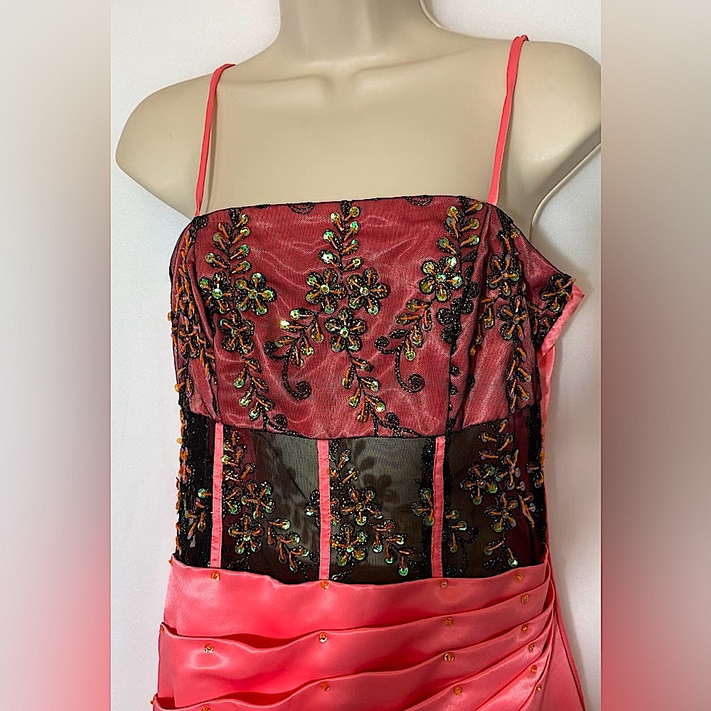 Corset Prom,formal,ball gown dress - Picture 9 of 17